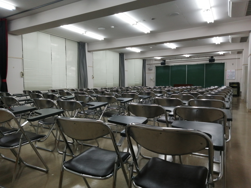 seminar_room_1.jpg